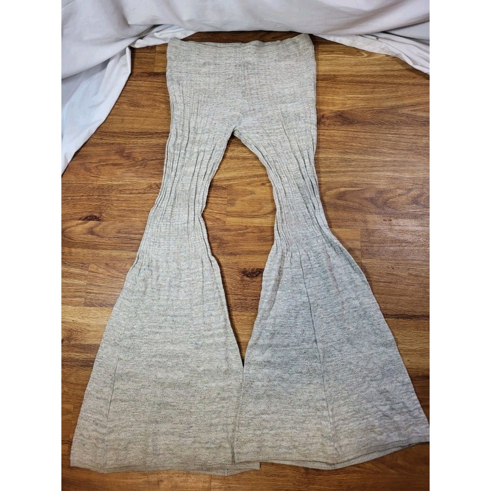 Free People Size XS Gray Knit Pull On Bell Botton Extreme Flare Pants